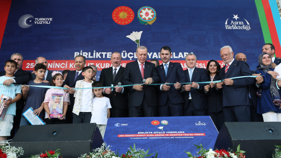 Deprem Konutları ve İşyeri Kura Çekimi